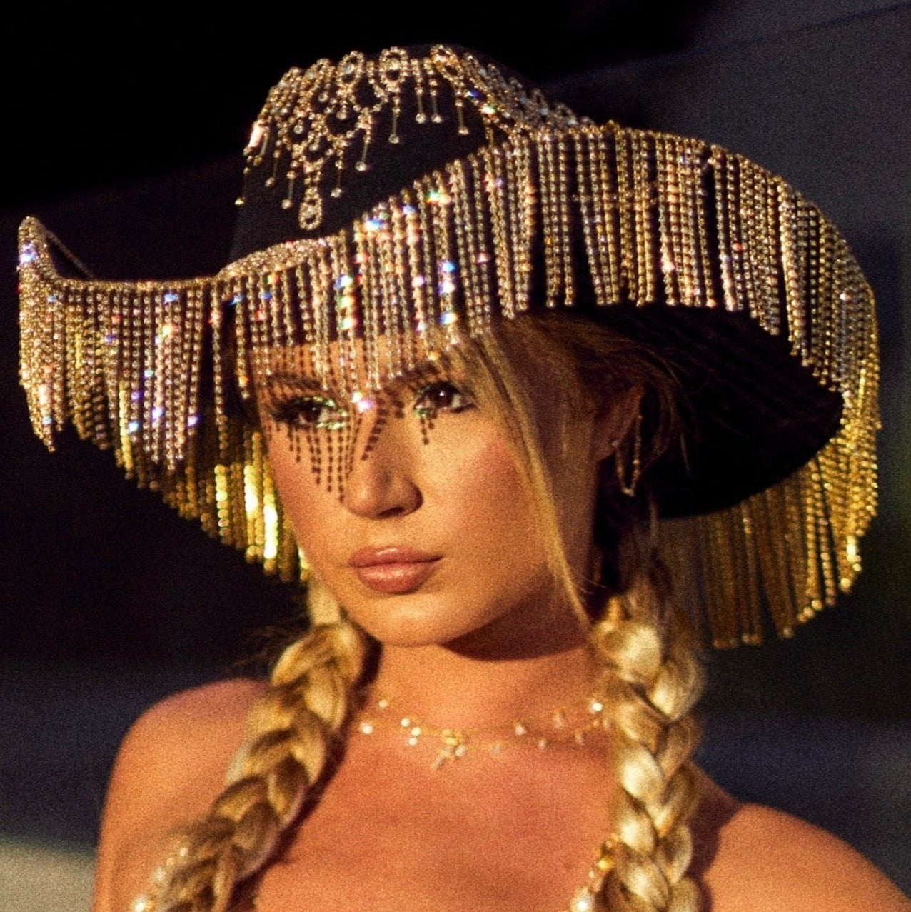 Black and Gold rhinestone fringe cowboy hat – LosAngelesCowgirl display picture 1