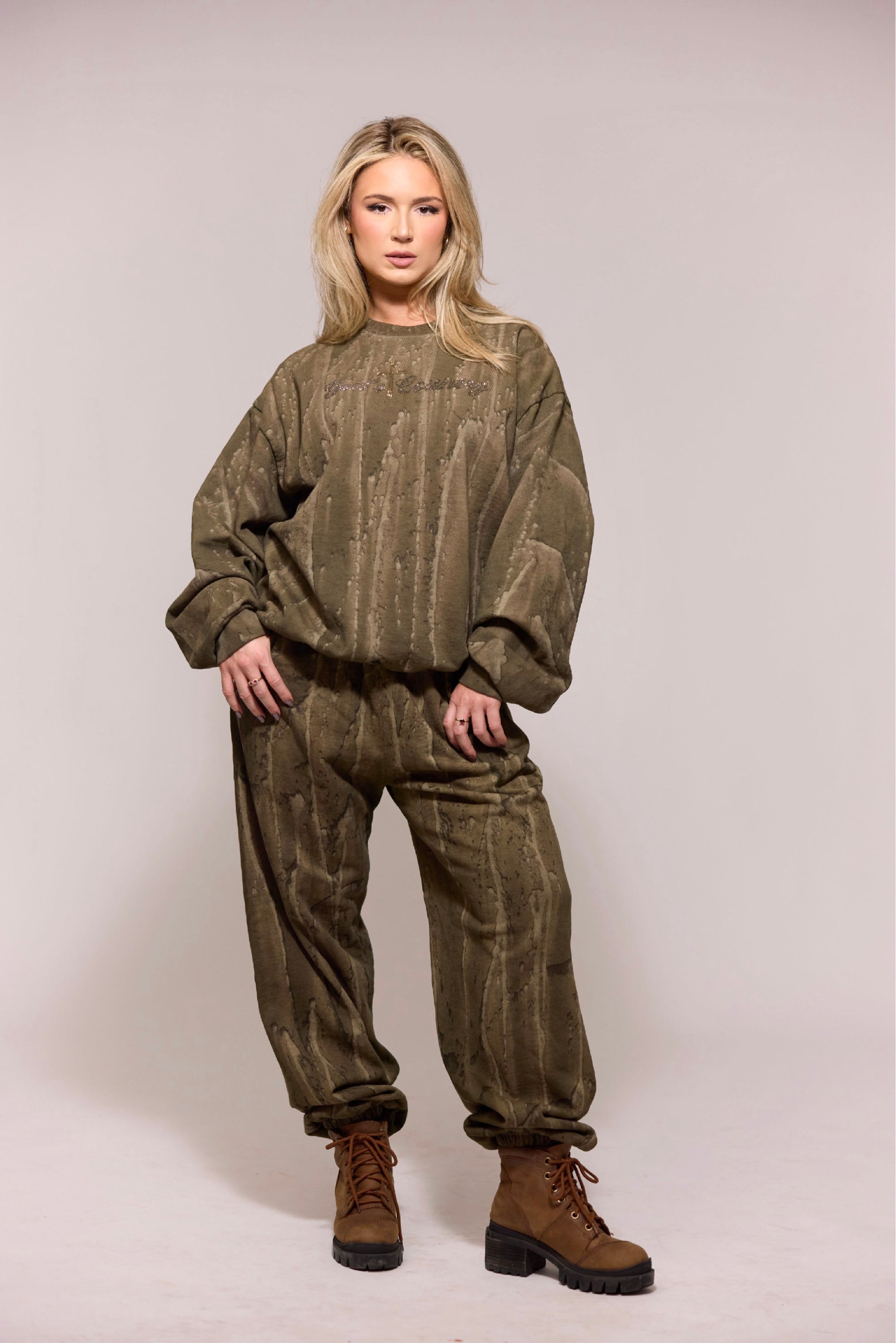 God's Country Sweat Set
